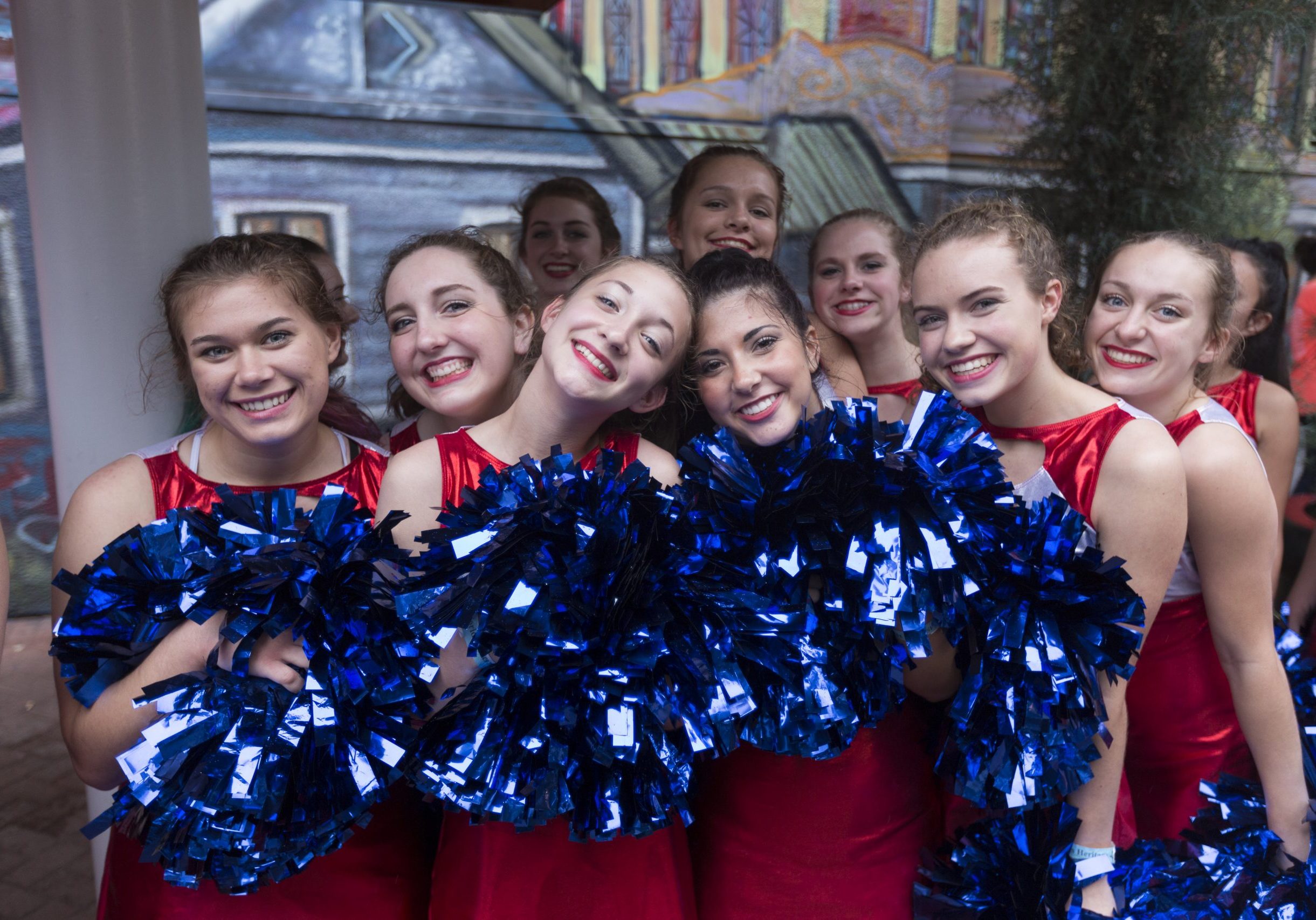 dancers, cheerleaders