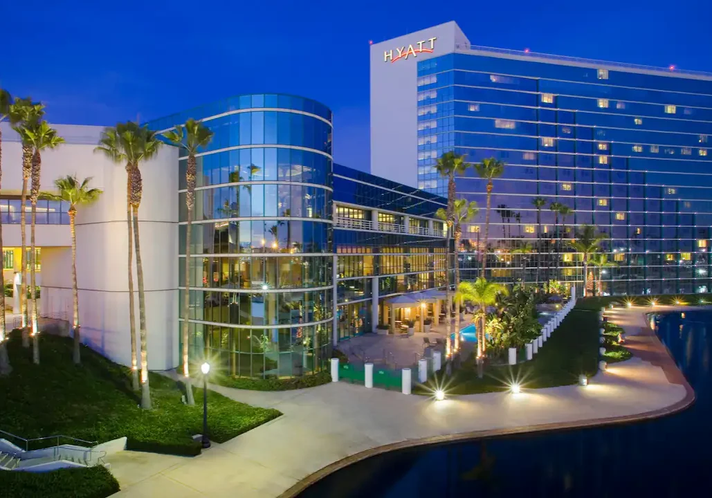 Hyatt Regency LB 1