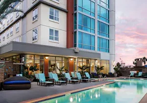Residence Inn LB 3